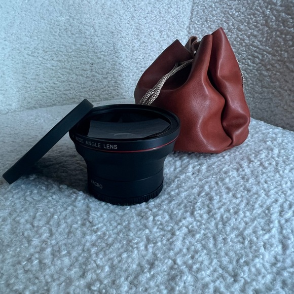 NEEWER 58MM 0.43X Professional Wide Angle Lens Macro - Picture 2 of 9